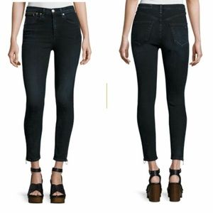 *RARE* Rag and Bone O-Ring Capri Jeans